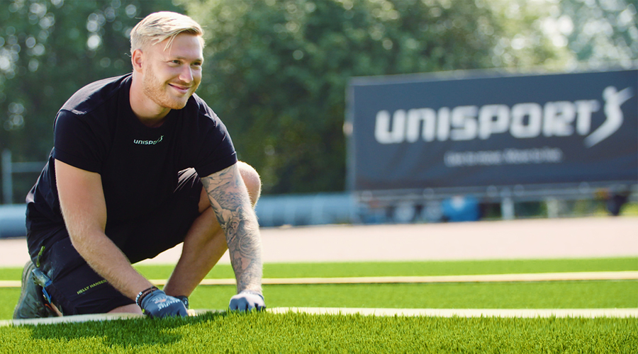 vedlikehold av kunstgressbaner unisport