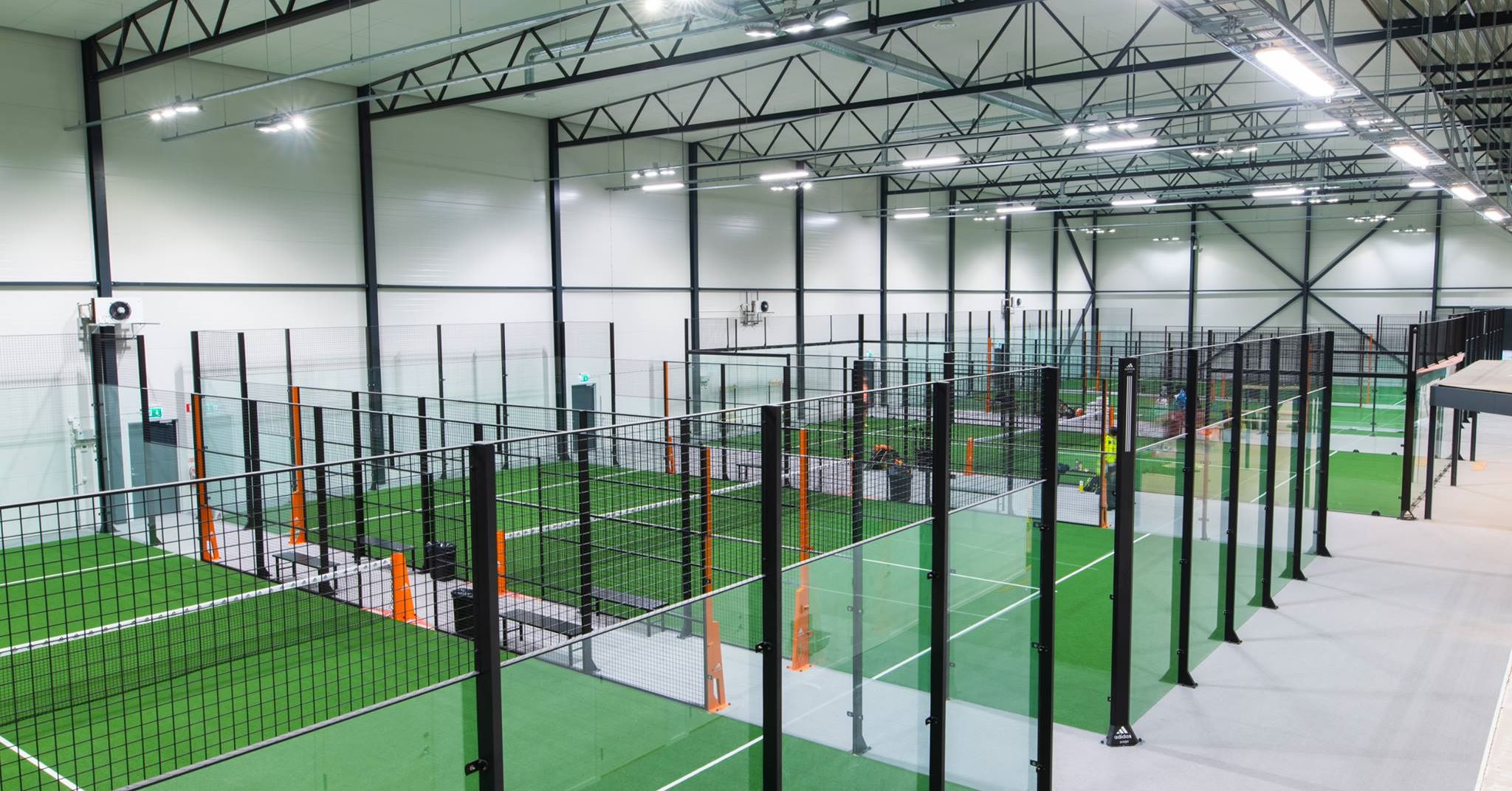 bygga padelbana vad kostar padelbana unisport